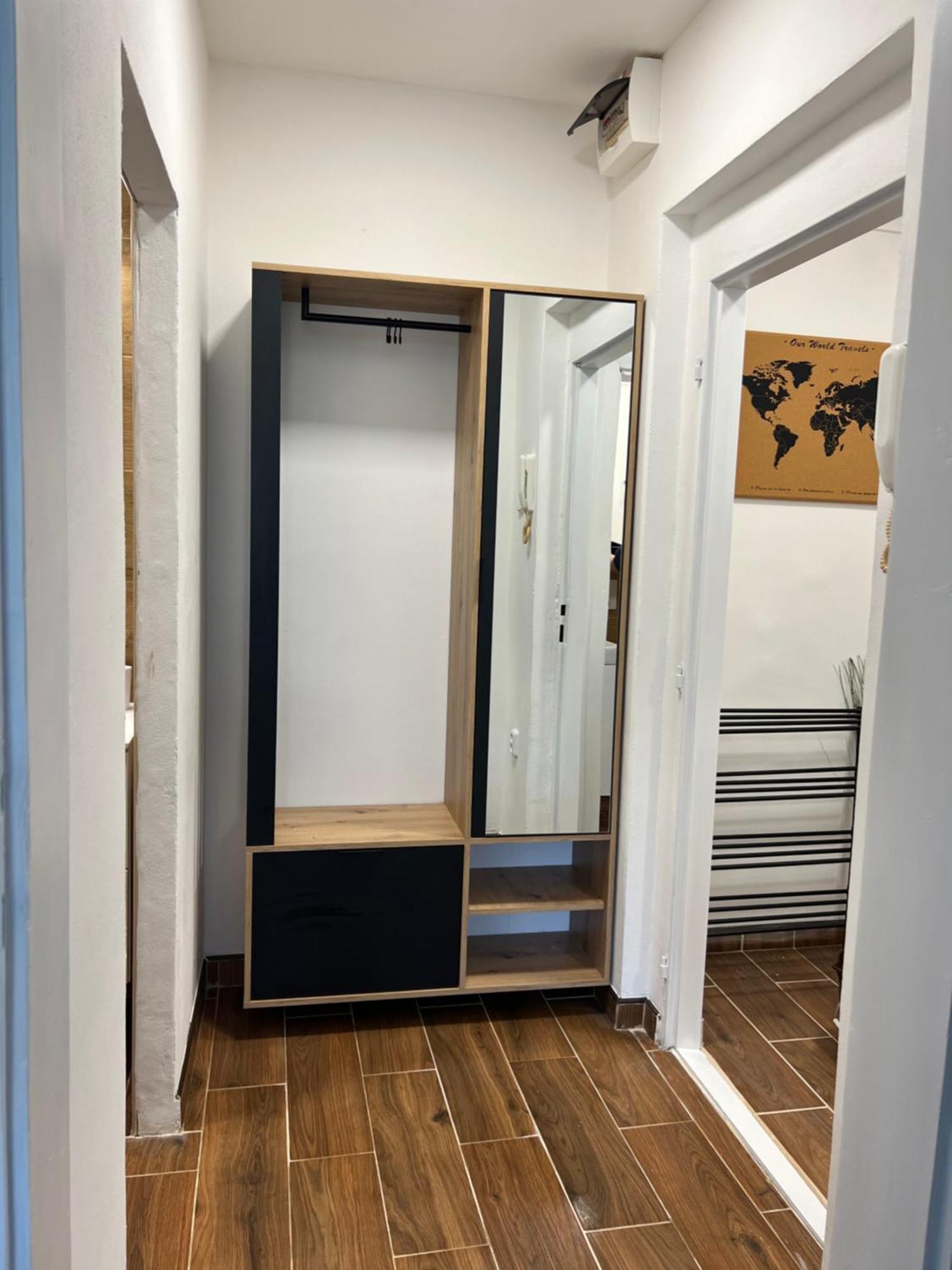 Apartman V Centru Trutnova エクステリア 写真